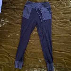 gray and black wild fable drawstring leggings with pockets